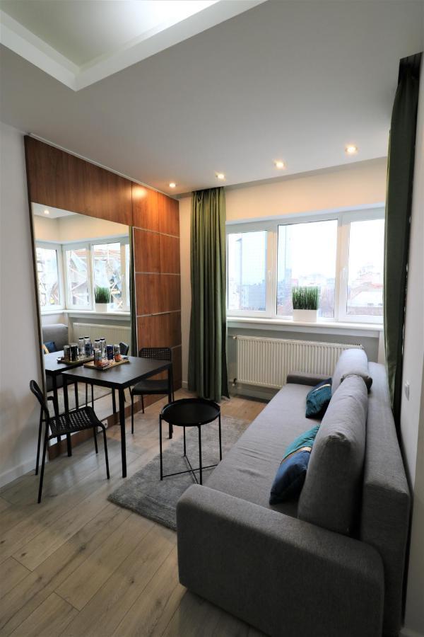 Charming City Center Apartment - Free Minibar Bucareste Exterior foto